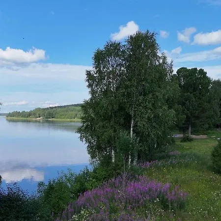 Full Cottage, Pay Per Rooms, 1-5Persons 1Room, 6-9Persons 2Rooms, 9-13Persons 3Rooms * Rovaniemi