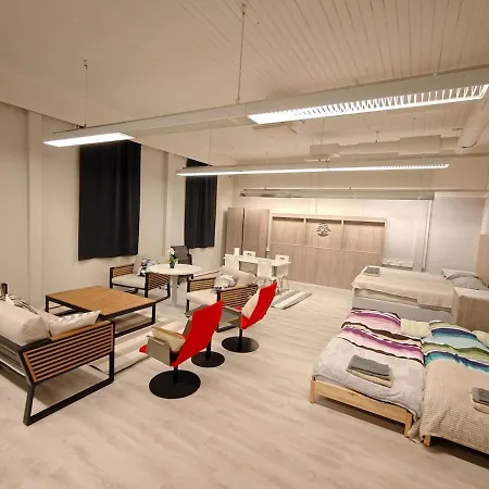 Full Cottage, Pay Per Rooms, 1-5Persons 1Room, 6-9Persons 2Rooms, 9-13Persons 3Rooms Lägenhet