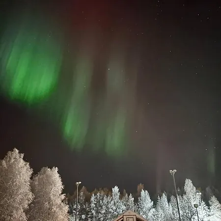 Full Cottage, Pay Per Rooms, 1-5Persons 1Room, 6-9Persons 2Rooms, 9-13Persons 3Rooms * Rovaniemi