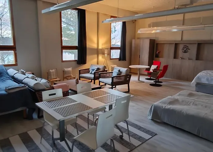 Appartamento For Small Group Or Up To 14 Persons, Three *